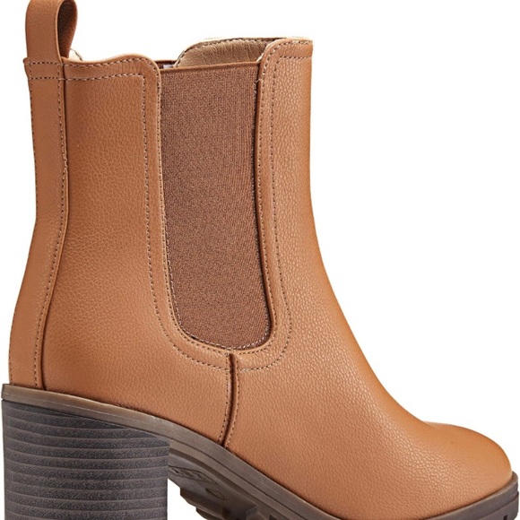 Womens Chelsea Ankle Boots Slip on Chunky Block - Picture 2 of 5